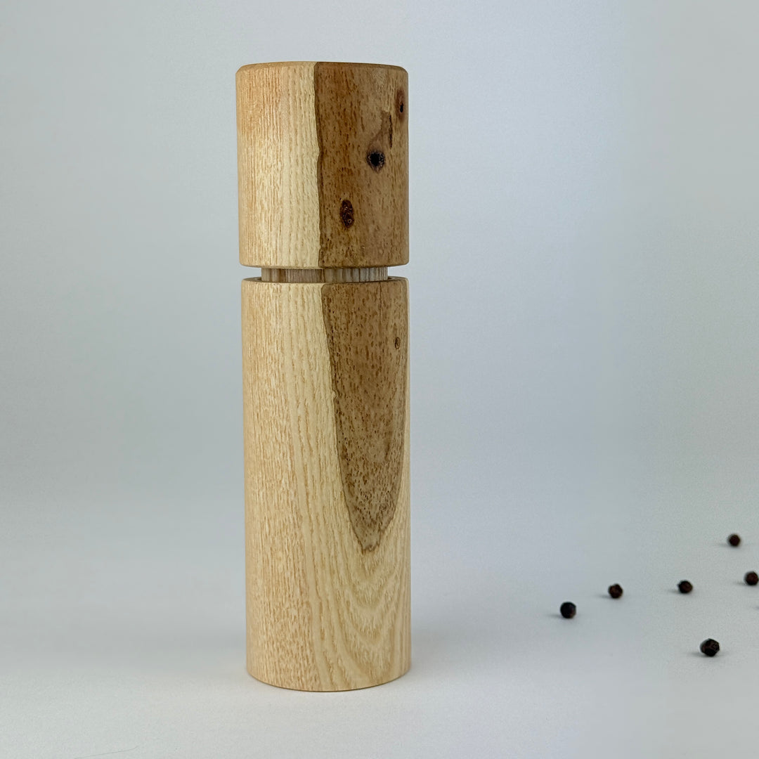 Gewürzmühlen aus Eschenholz