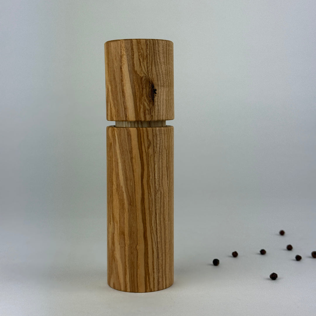 Gewürzmühlen aus Esche Braunkern