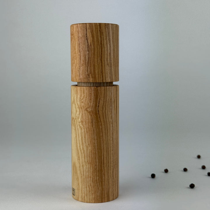 Gewürzmühlen aus Esche Braunkern