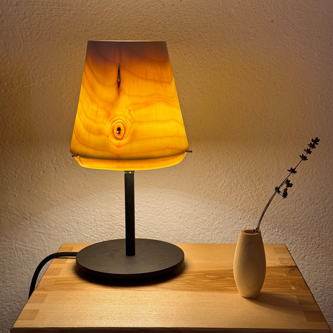 Design-Tischlampe aus Holz, TLP Mini Unikat #11
