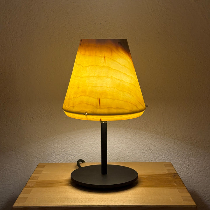 TLP-Mini-Unikat-U1-Tischlampe aus Holz