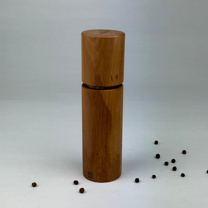 Gewürzmühle aus Birnenholz