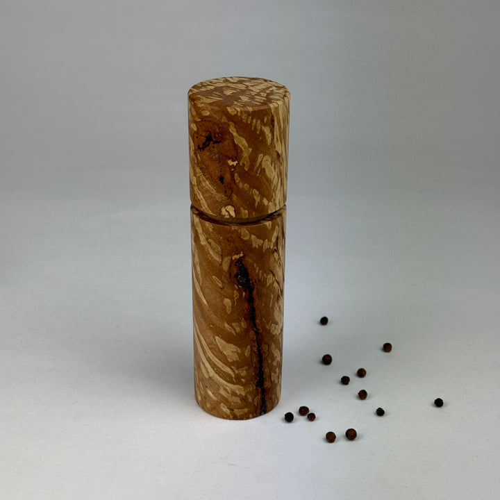 Gewürzmühlen aus Buchenholz, gestockt