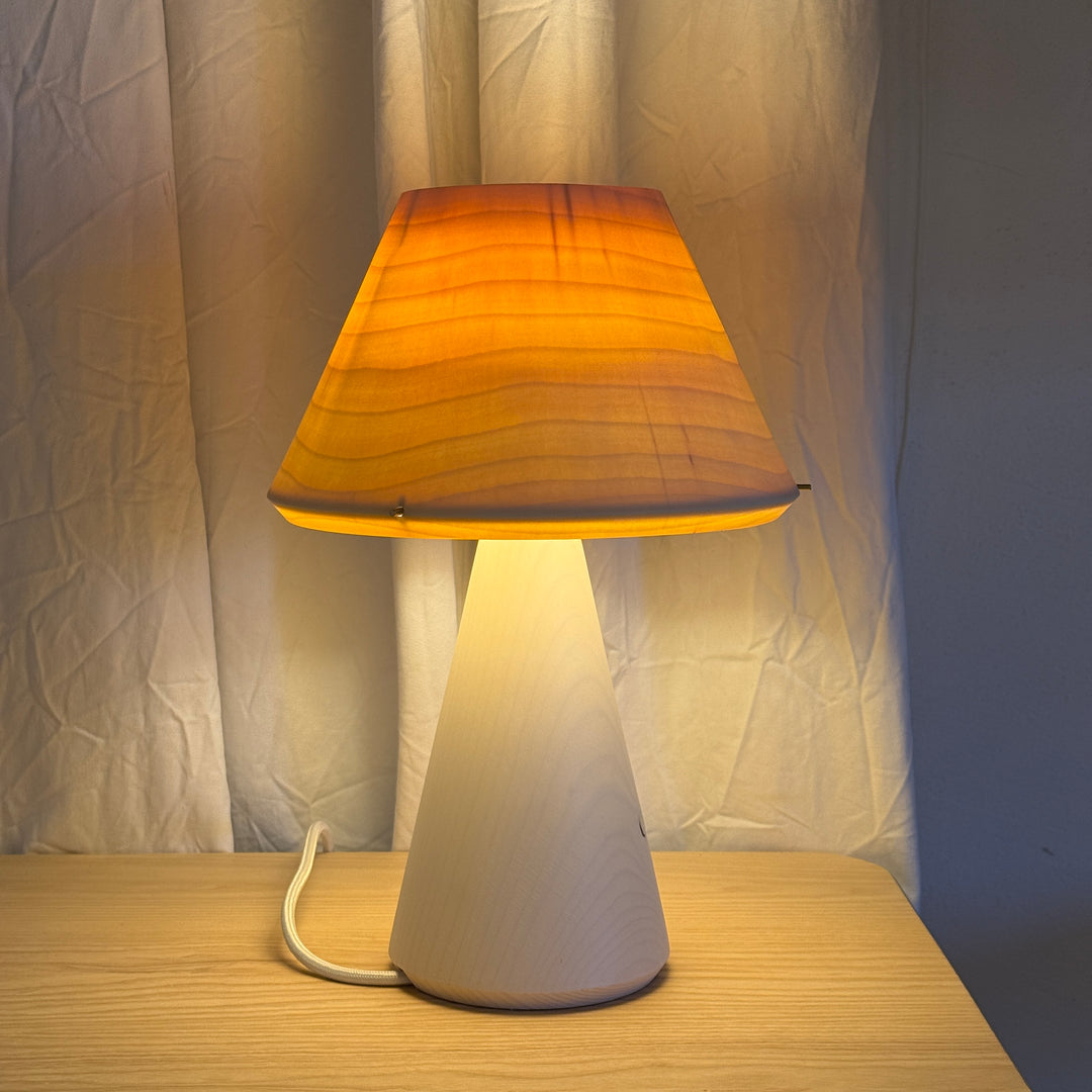 Tischlampe TLP-P klein, Unikat aus Holz